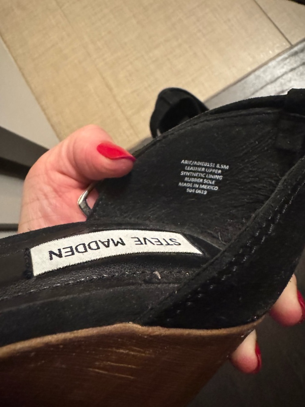 Steve Madden Black Suede Wedge Sandals with Wood-Look Platform NWOT - Picture 4 of 4